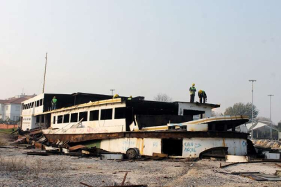 İnkılap Parça Parça Sökülüyor