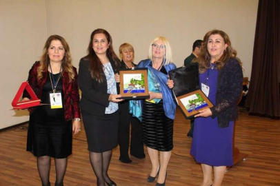 Kadın Konseyine "Örnek STK" Ödülü