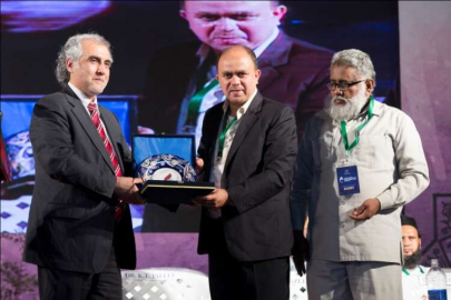 Rektör Vekili Gökkır Hindistan'daydı