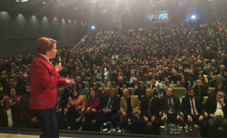 Akşener Yalova'dan Seslendi
