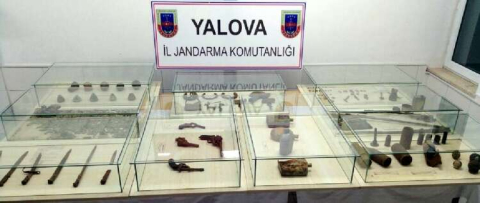 Yalova Jandarması 704 Adet Tarihi Eser Ele Geçirdi