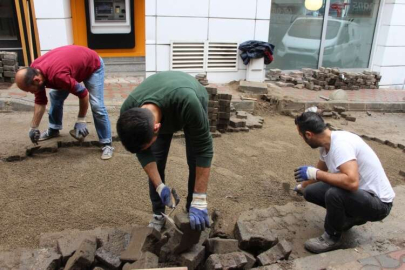 Doğalgaz Nedeniyle Bozulan Yollar Onarılıyor