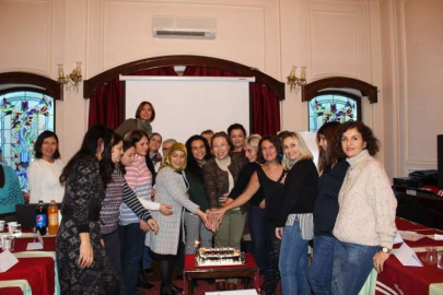 Ebeler Sertifikalarını Aldı