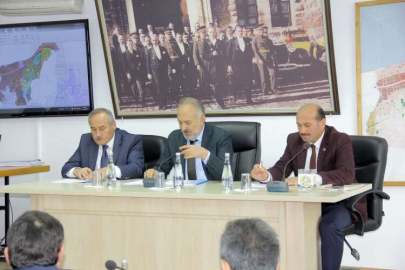 Çiftlikköy Belediye Meclisi Olağanüstü Toplandı