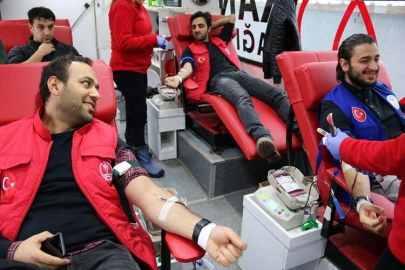 Gençler Kanlarıyla Hayat Kurtarmaya Devam Ediyor