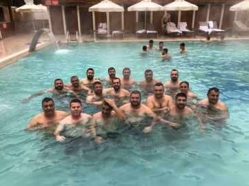 İznik Ve Gölcüklü Romanlar Termal’e Hayran Kaldı