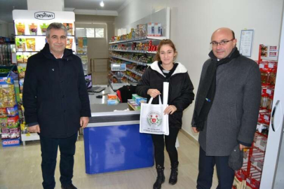 Esnafa Takvim Ve Ajanda Hediye Edildi