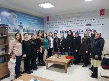 Eğitim Bir-Sen’li Kadınlardan Örnek Davranış