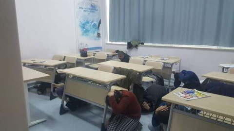 Depreme Gençlik Merkezinde Yakalandılar