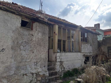 Çınarcıkta Metruk Binalar Yıkılacak