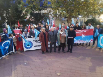 Çin Zulmü Lanetlendi