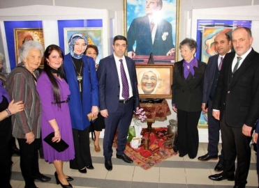 “Kadın” Resimlerle Anlatıldı