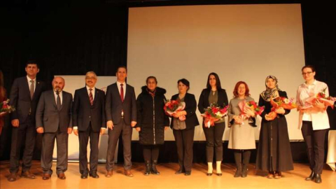 Toplumda Kadının Yeri Anlatıldı