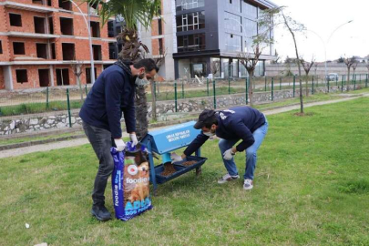 Çiftlikköy’de Hayvan Dostlarımıza Mama Desteği