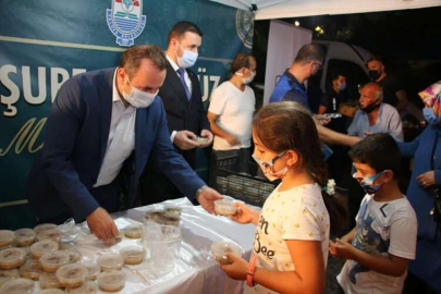 Yalova Belediyesi’nden 3 Bin Aşure