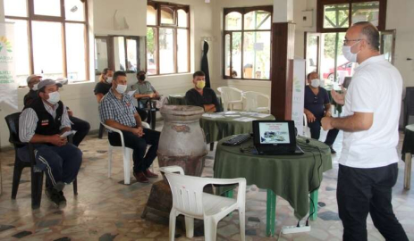 Kocadereli İyi Kivi Yetiştiricilerine Eğitim Verildi