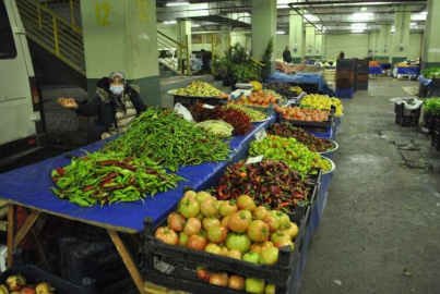 Köylü Pazarında Hep Aynı Görüntü