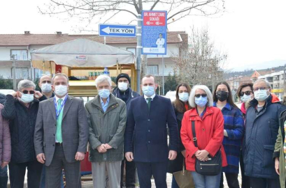 Pandemi Kurbanı Doktorun Adı Sokağa Verildi