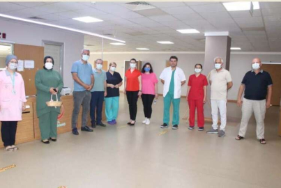 Karabulut Sağlıkçılar Ve Hastalarla Bayramlaştı