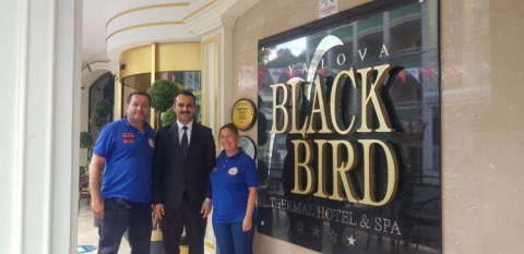 Kahramanlara Black Bırd’ten Jest