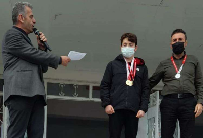 Yalova Lisesi Yüzmeye Ambargo Koydu