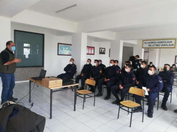 Jandarmalara Hayvanları Koruma Kanunu Ve Avcılık Eğitimi