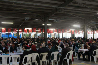 Armutlu’da 2 Bin Kişilik Toplu İftar