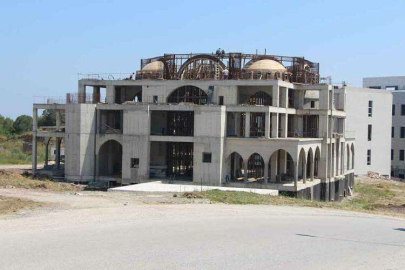 Üniversite Camisi Hızla Yükseliyor