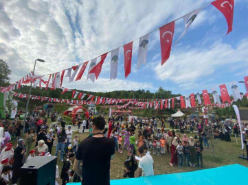 Termal’de Rengarenk Çocuk Karnavalı