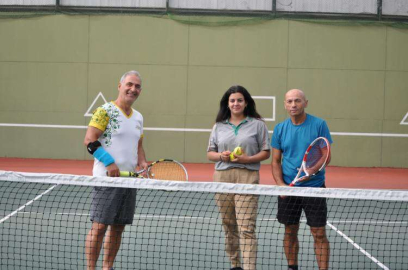 Ytk’da Atatürk Ve Yürüyen Köşk Turnuvası Başladı