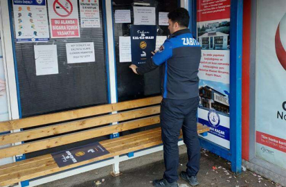 Tavşanlı’da Kadına Şiddetle Mücadele Afişleri Asıldı