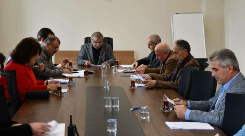 Altınova’da Aralık Meclisi Başladı