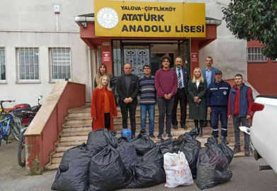 Engelliler İçin Bir Yılda 45 Bin Adet Mavi Kapak Topladılar