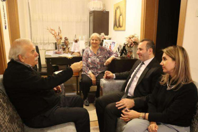 “Evlere Ve Gönüllere Konuk Oluyor”