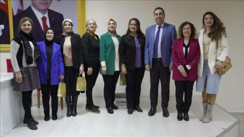Yalova’nın Kadın Muhtarları Üniversitede Bir Araya Geldi
