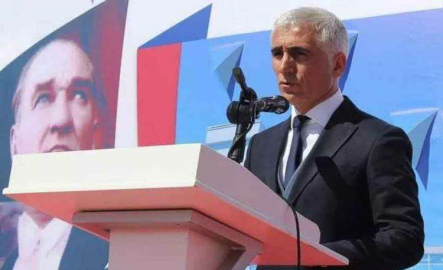 Giray Başkan Yardımcılığından İstifa Etti