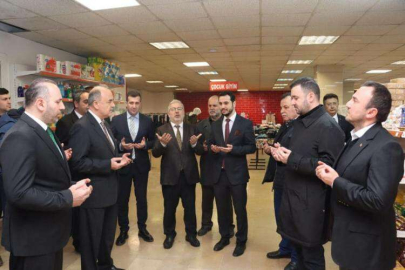 Sosyal Market Dualarla Açıldı