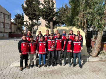 Yalovalı 13 Öğretmen Daha Deprem Bölgesinde Gitti