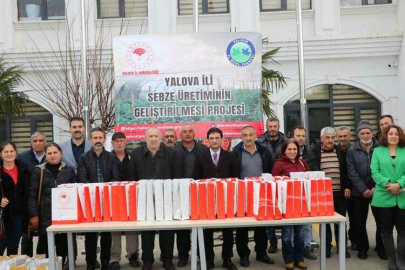 Çiftçilere 249 kg. Çalı fasulyesi tohumu dağıttı