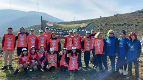 Temalılar Deprem Şehitleri Ormanına Fidan Dikti