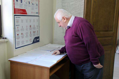 Seçmen Listeleri Askıya Çıktı