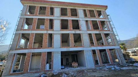 Esenköy Belediyesi Yeni Hizmet Binası Hızla Yükseliyor