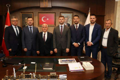 Kumali Makedonya Ve Bulgaristan Heyetlerini Kabul Etti