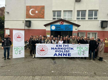 500 Kişiye “En İyi Narkotik Polisi Anne” Eğitimi