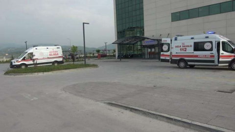 İşçiler Yedikleri Yemekten Zehirlendi