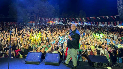 Yalova'da İsmail Türüt Fırtınası Esti