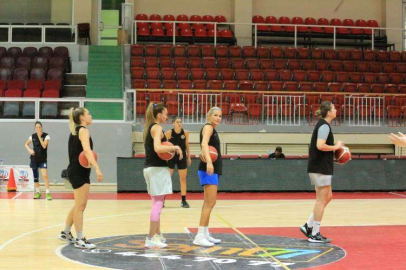 Yalova Vıp, Yeni Sezon Hazırlıkları İçin Parkeye İndi