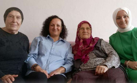 Termal'de Yaşlılar Unutulmuyor