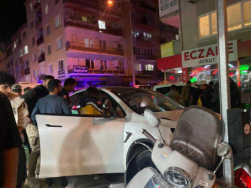 6 Araç Birbirine Girdi