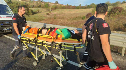 Motosiklet Bariyerlere Çarptı